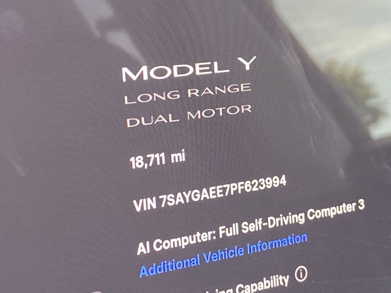 Used 2023 Tesla Model Y Long Range AWD/4WD image 31