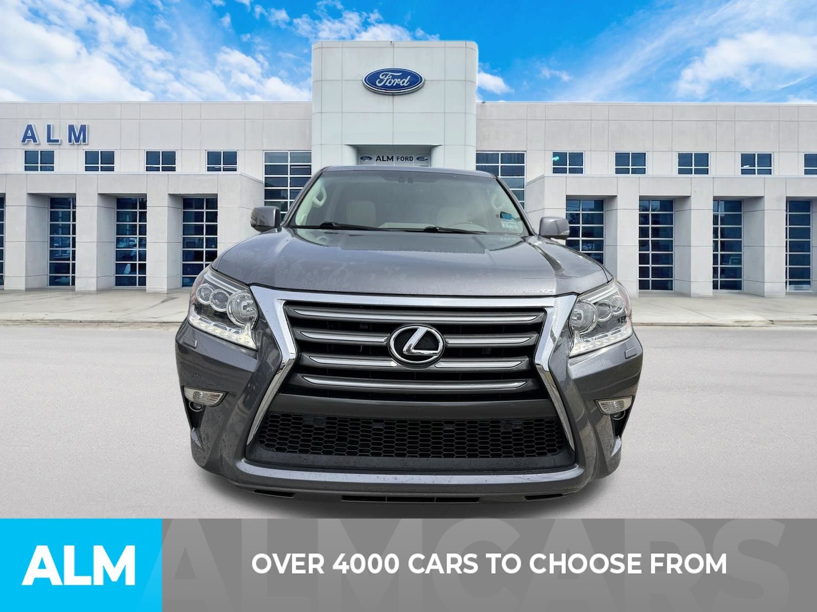 Used 2017 Lexus GX 460 Premium w/ Premium Package AWD/4WD image 2