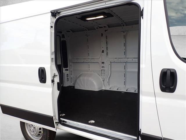 New 2026 RAM ProMaster 1500 w/ Convenience Group FWD image 8
