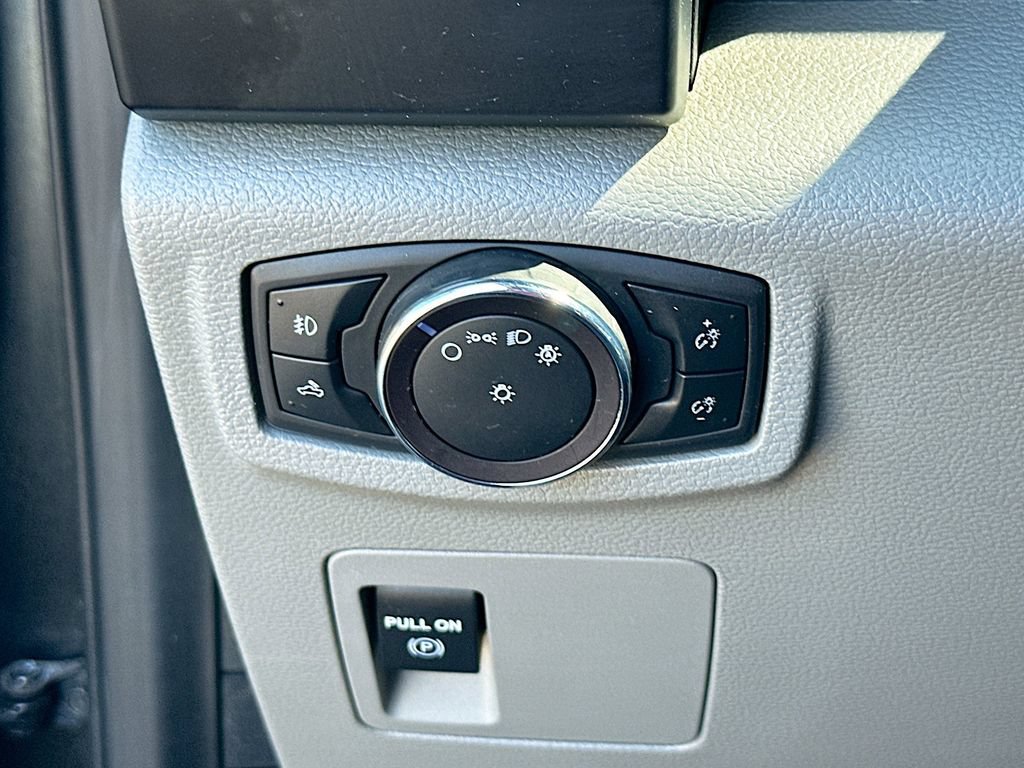 Used 2019 Ford F150 XL w/ Equipment Group 101A Mid RWD image 10