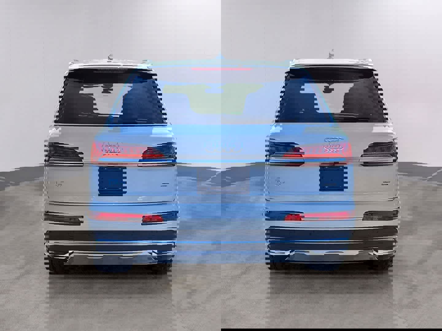 Certified 2023 Audi Q7 2.0T Premium w/ Convenience Package image 5