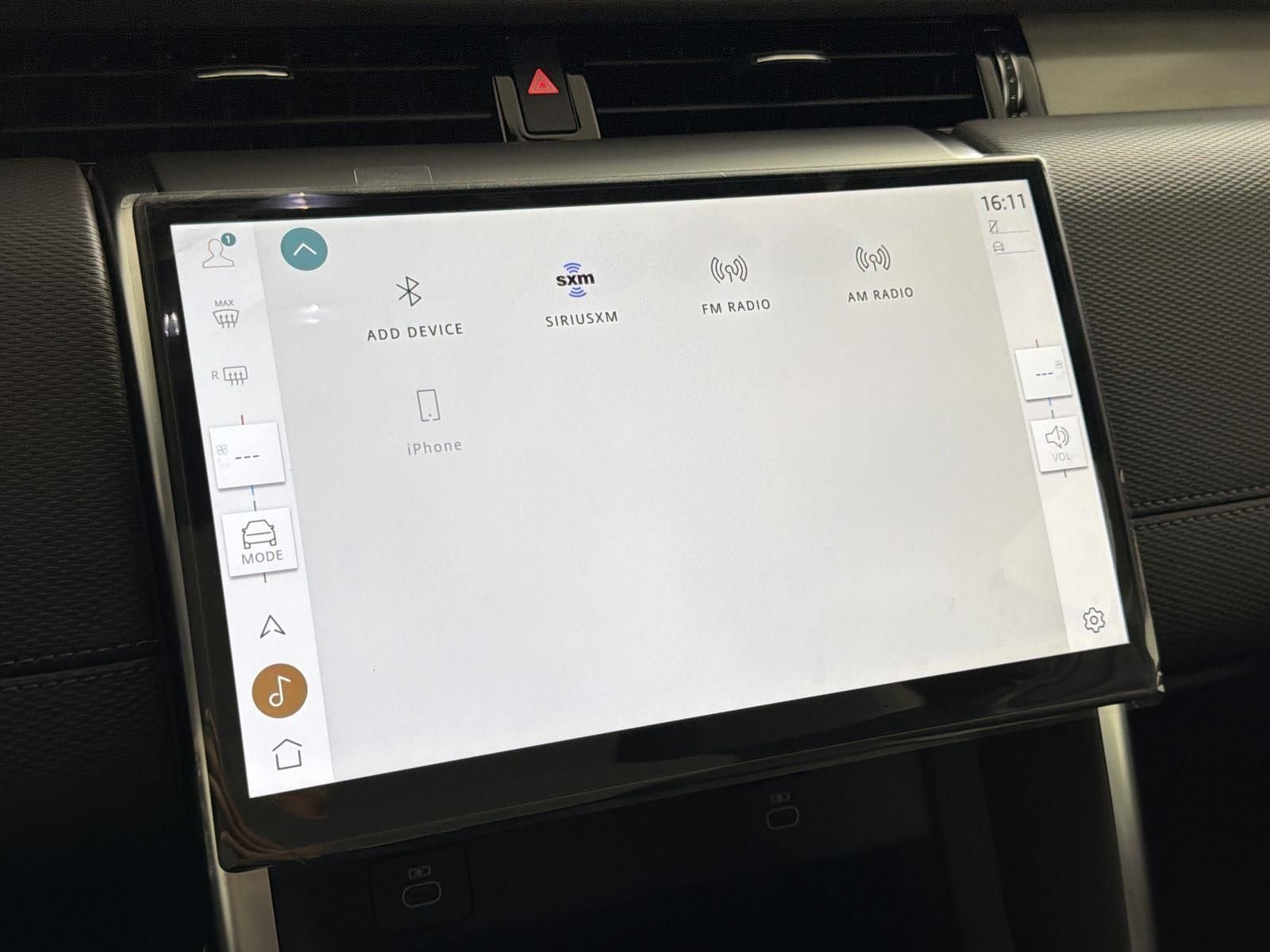 New 2026 Land Rover Discovery Sport Landmark image 18