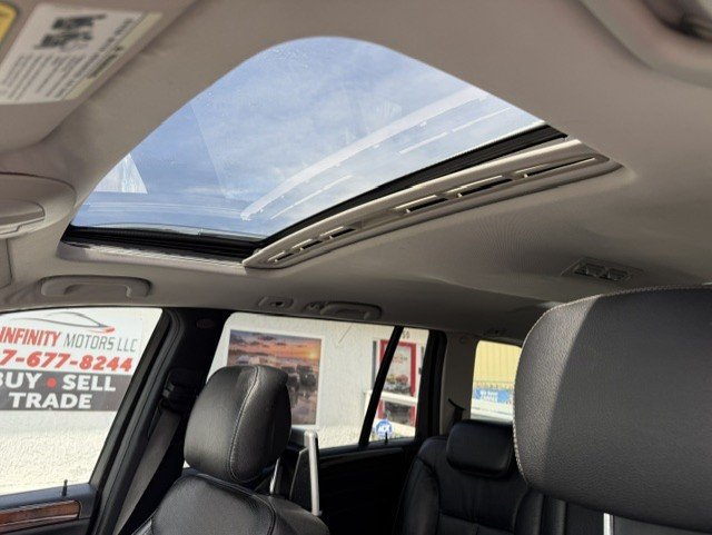 Used 2010 Mercedes-Benz GL 320 BlueTEC 4MATIC image 11