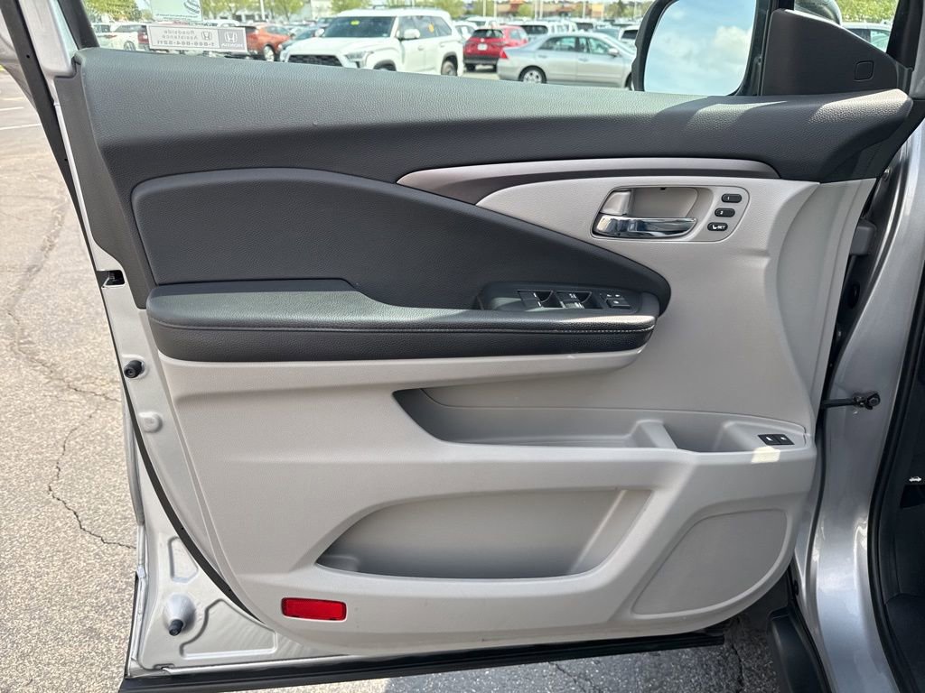 Used 2022 Honda Pilot Special Edition image 31