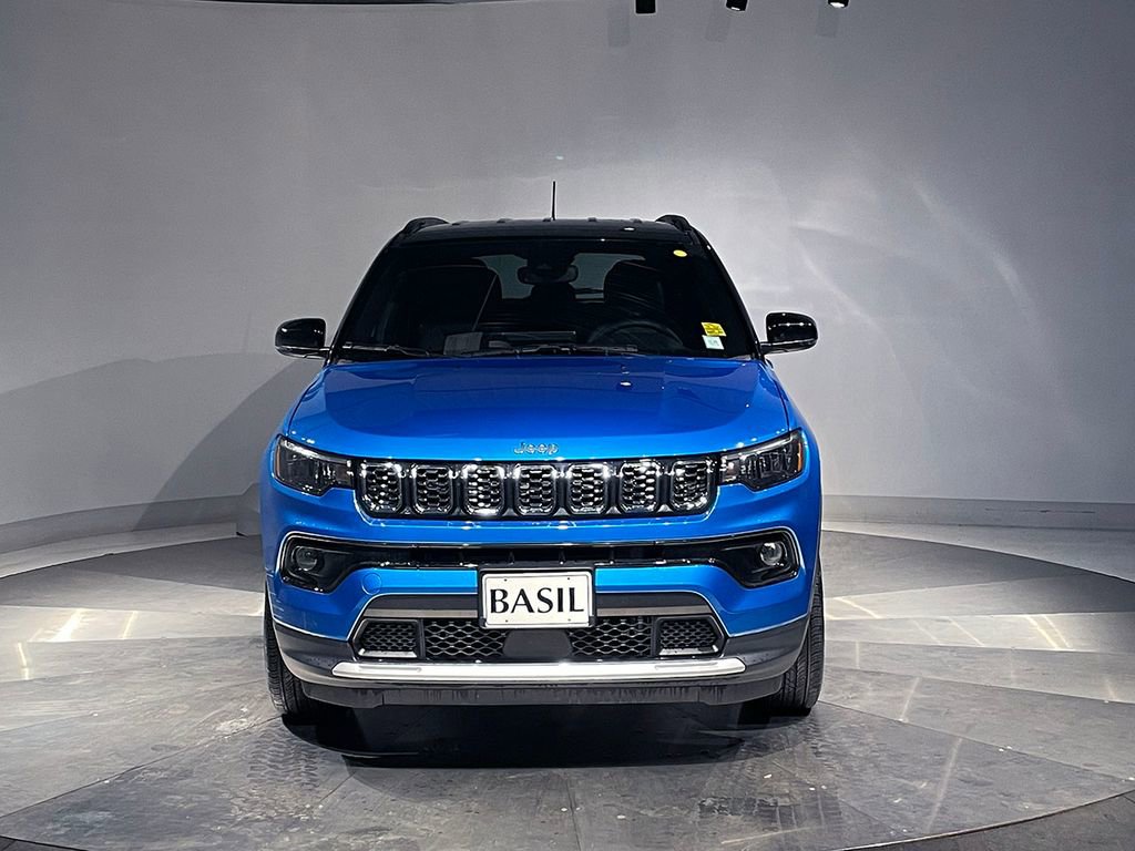 Used 2024 Jeep Compass Limited image 9