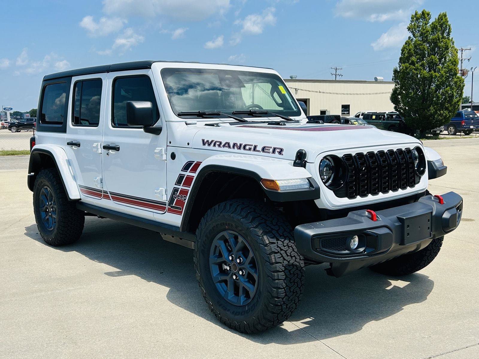 New 2026 Jeep Wrangler Unlimited Sport w/ Dual Top Group AWD/4WD image 2