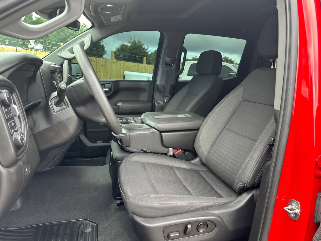Used 2023 Chevrolet Silverado 1500 Custom w/ LPO, Dark Essentials Package AWD/4WD image 10