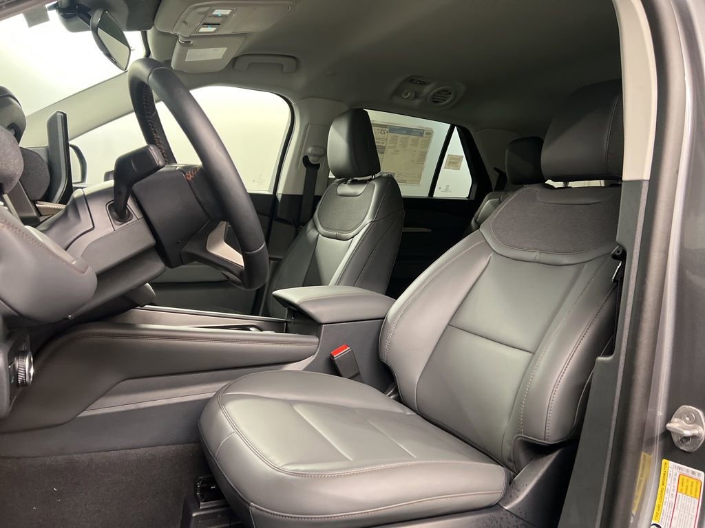 New 2026 Ford Explorer Active w/ Active Comfort Package AWD/4WD image 25