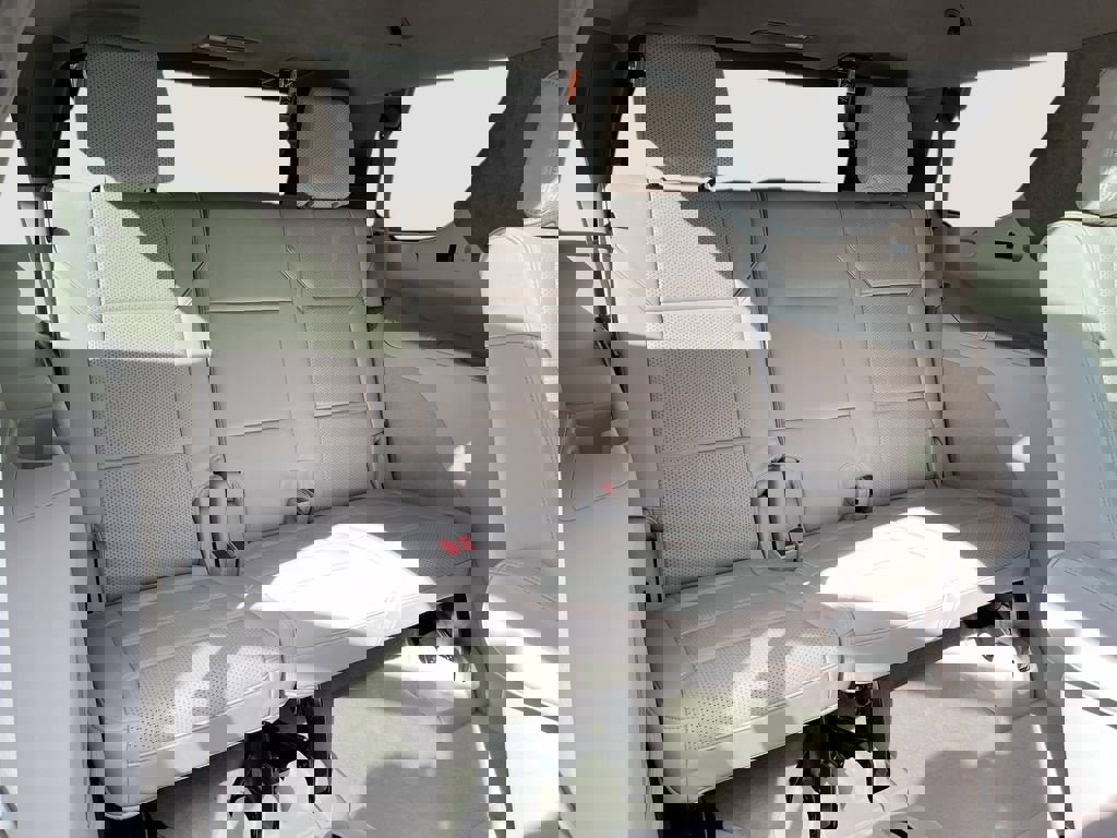 New 2025 Cadillac Escalade Sport Platinum w/ LPO, ONYX Package image 30