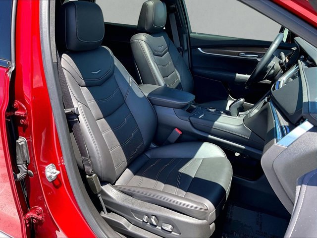 Used 2024 Cadillac XT5 Sportv w/ Platinum Package image 9