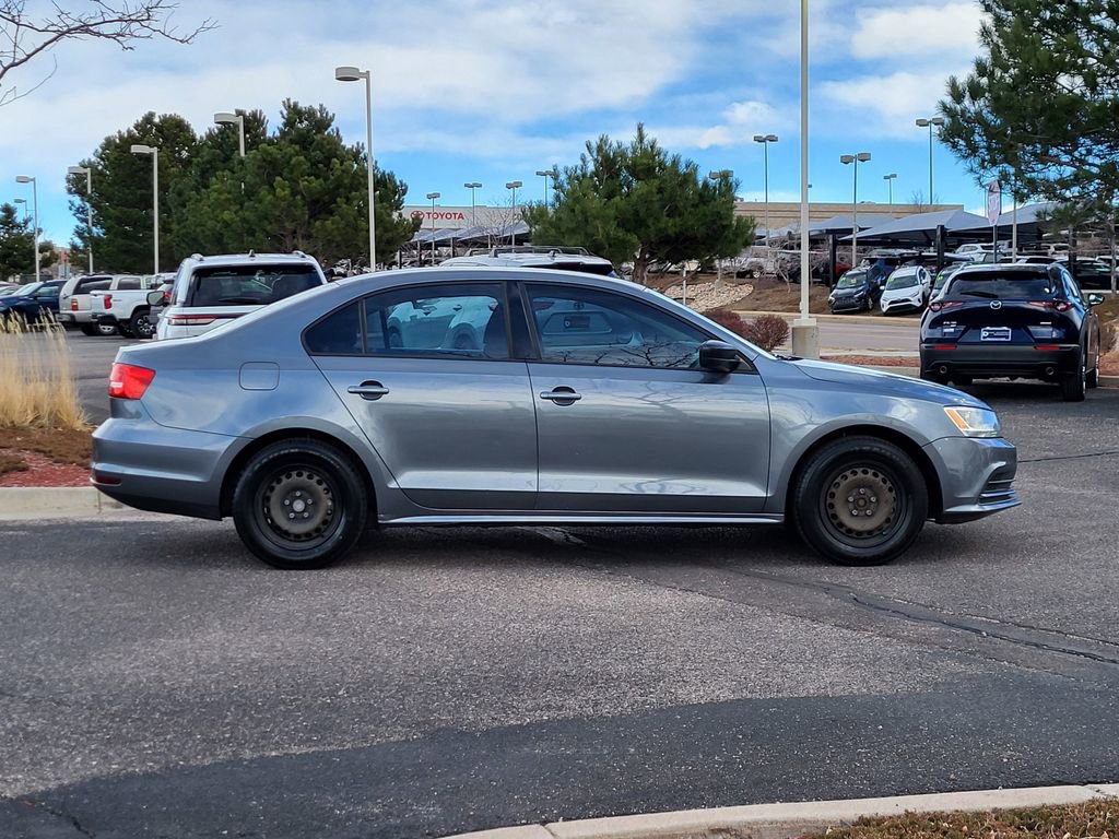 Used 2015 Volkswagen Jetta S image 23