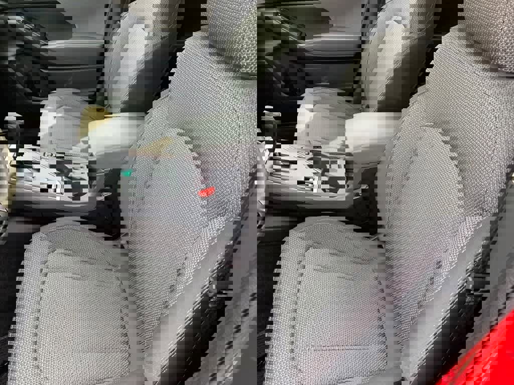 Used 2024 Subaru Crosstrek 2.0i Premium AWD/4WD image 17