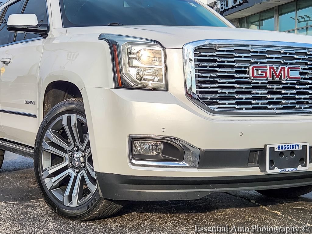 Used 2018 GMC Yukon Denali w/ Denali Ultimate Package AWD/4WD image 2