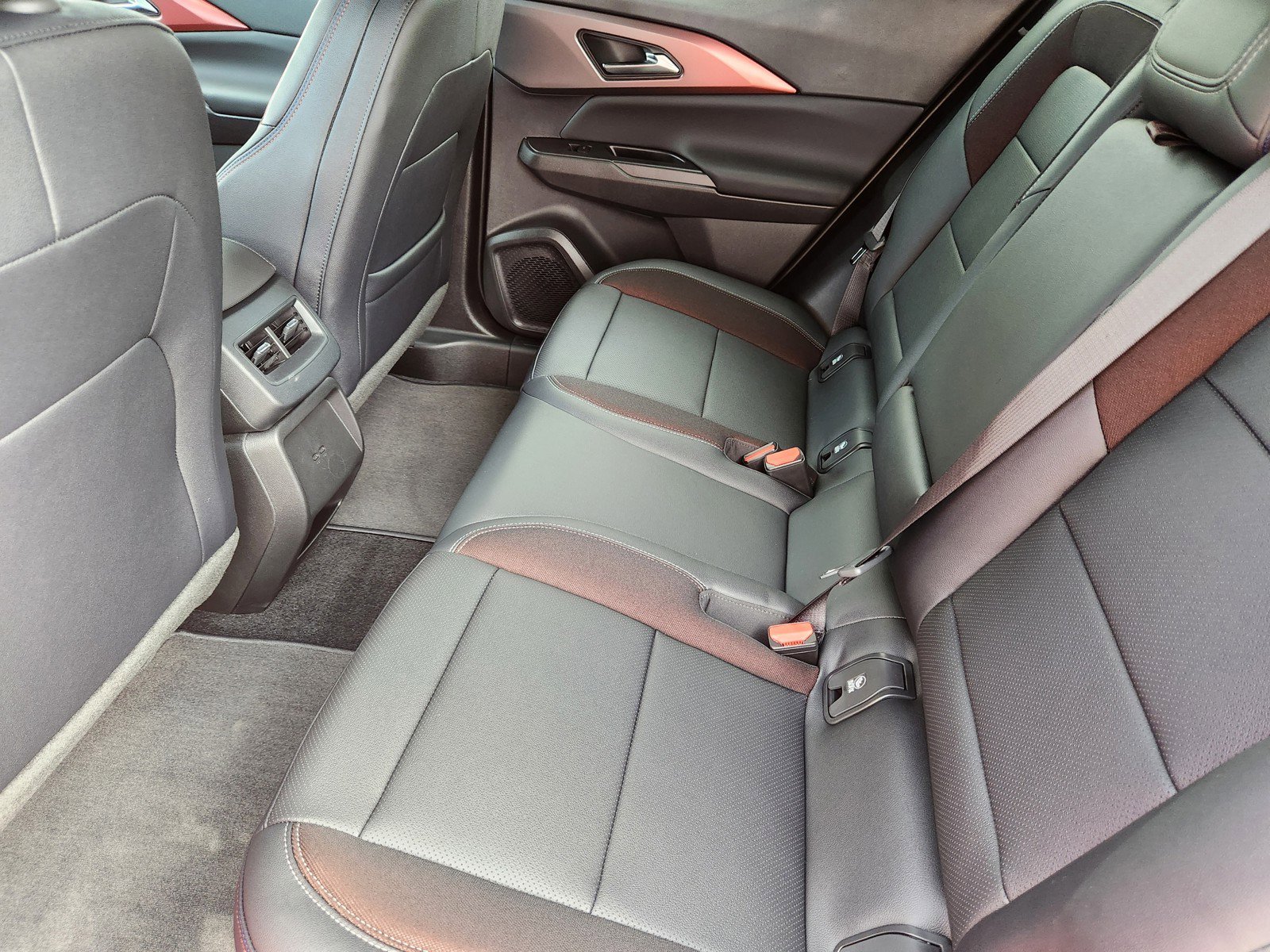 New 2026 Chevrolet Equinox EV RS image 21