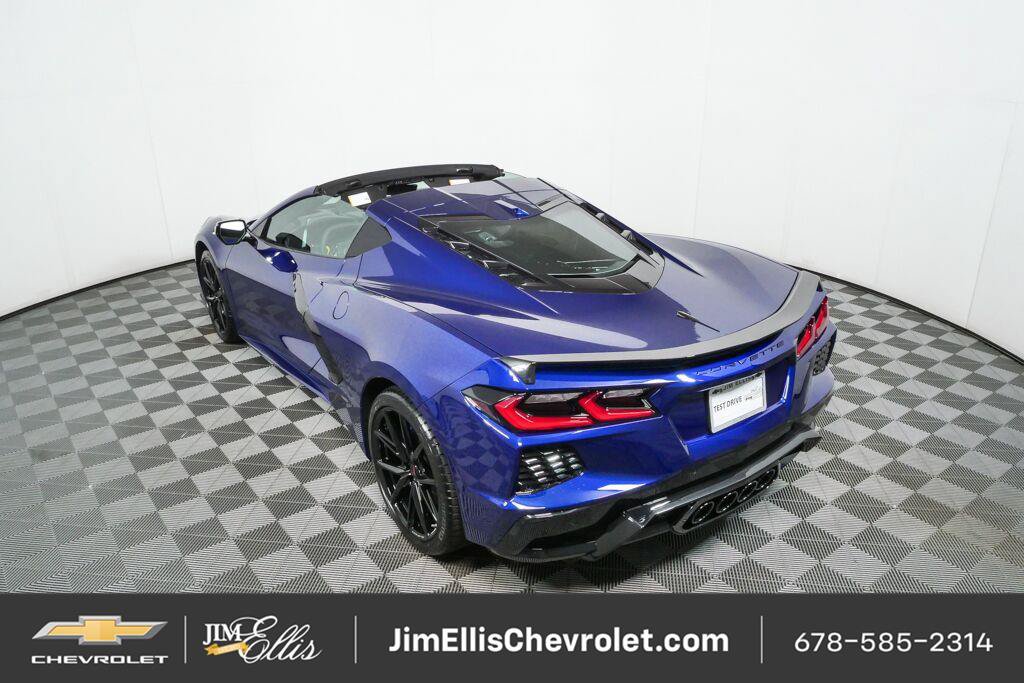New 2027 Chevrolet Corvette Stingray Coupe w/ 2LT RWD image 24