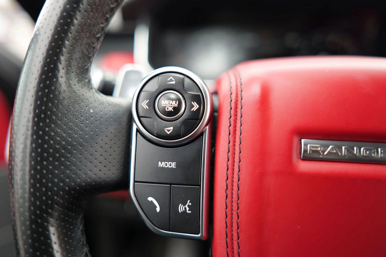 Used 2017 Land Rover Range Rover Sport Autobiography image 21