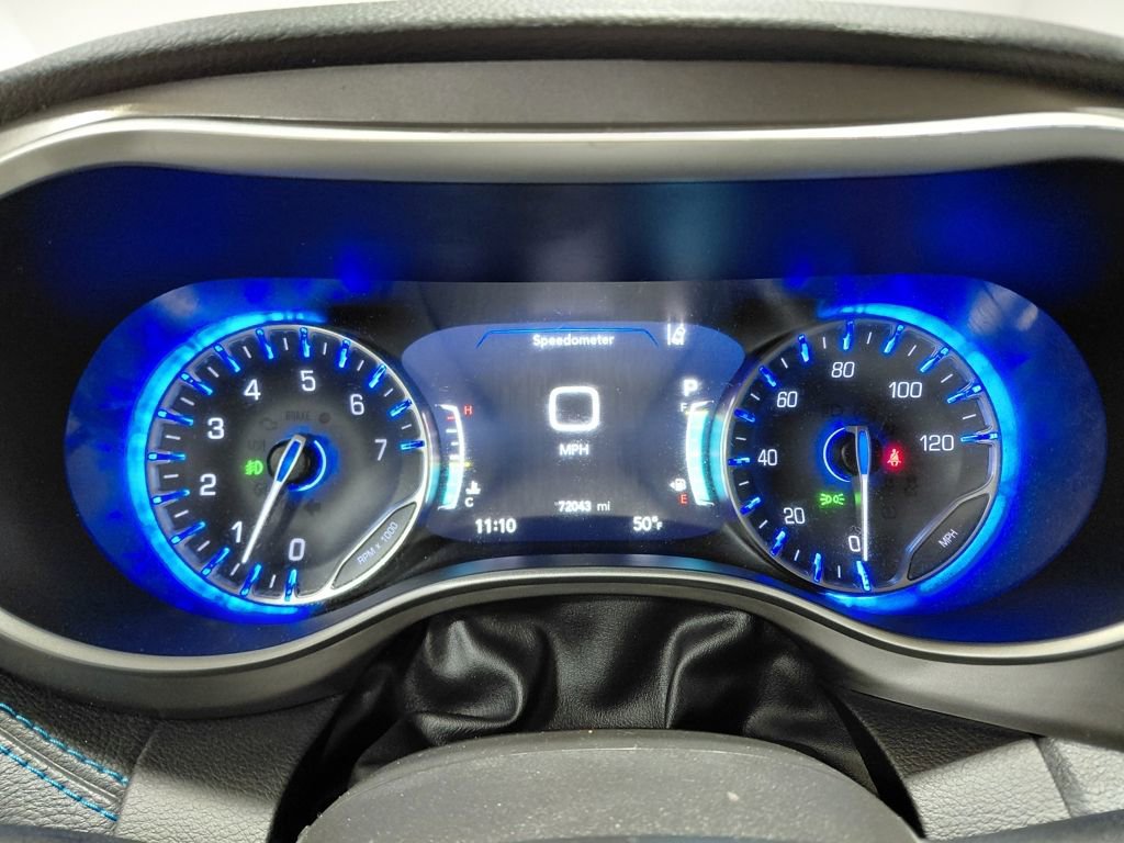 Certified 2021 Chrysler Pacifica Touring-L image 35