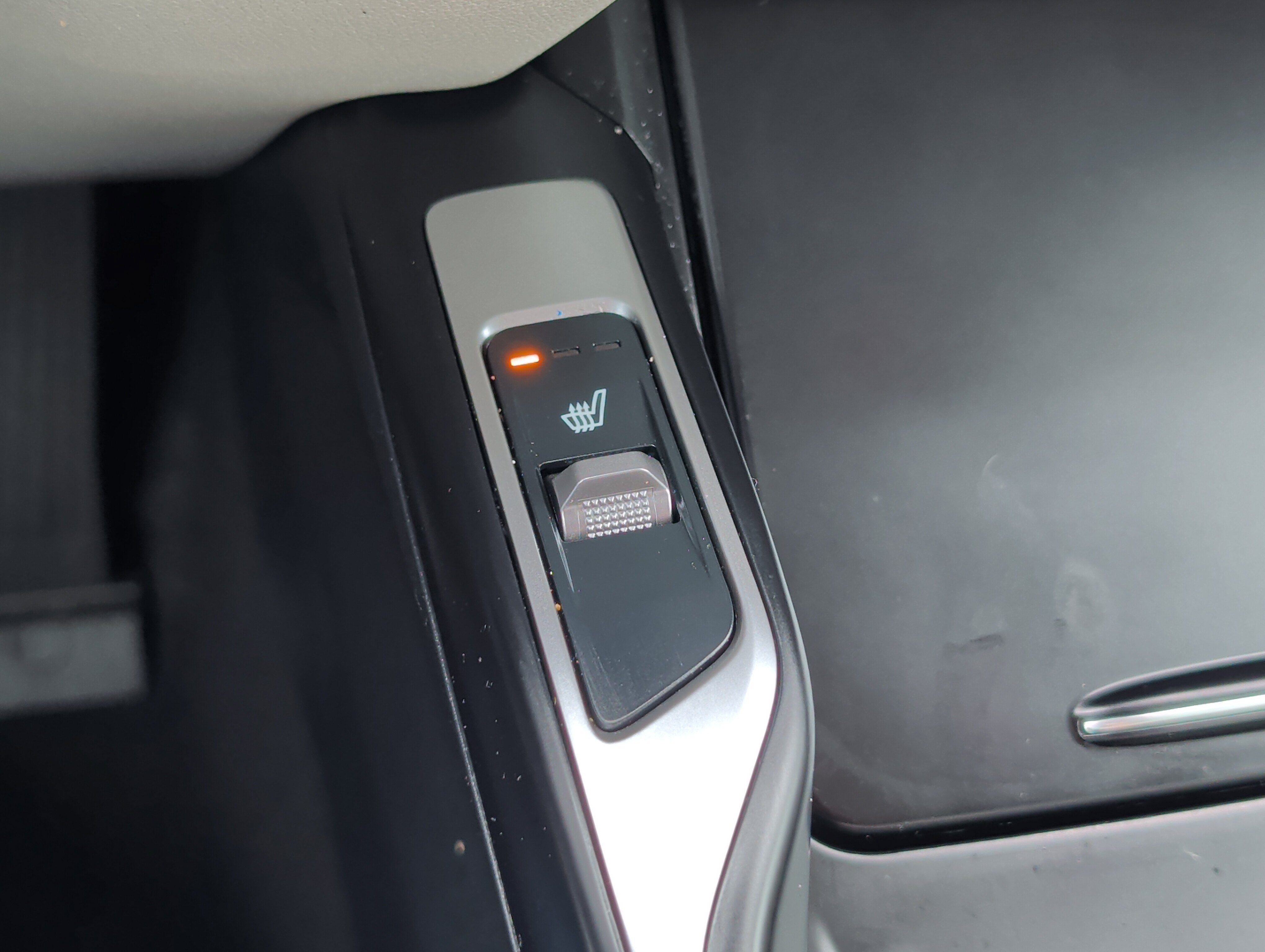 Used 2023 Kia Sorento EX AWD/4WD image 28