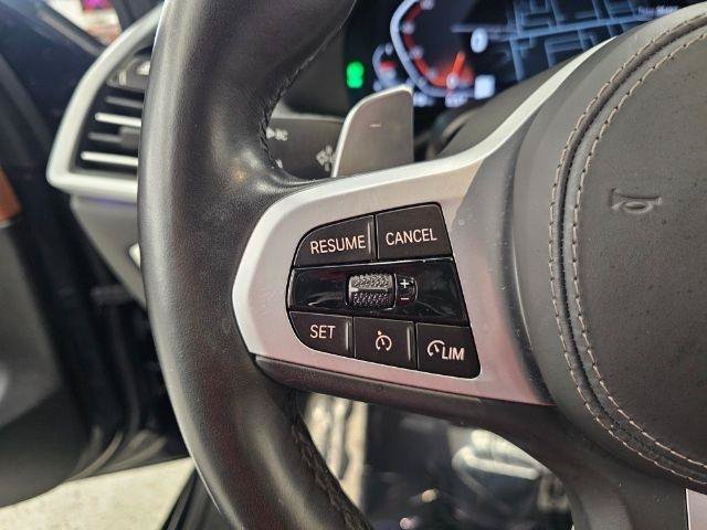 Used 2022 BMW X6 xDrive40i w/ M Sport Package AWD/4WD image 12