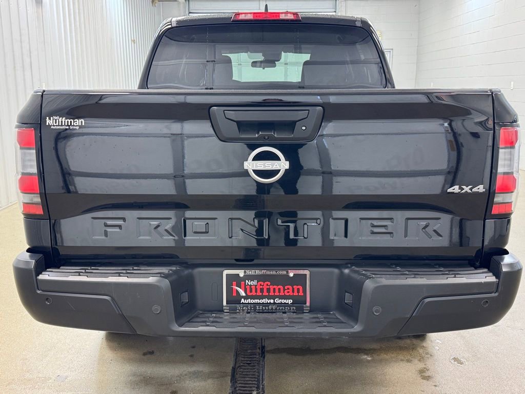 Used 2024 Nissan Frontier S w/ Technology Package image 7