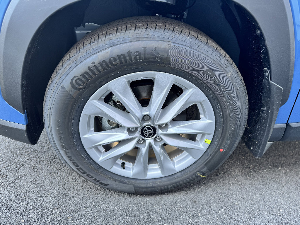 New 2026 Toyota Corolla Cross LE image 20