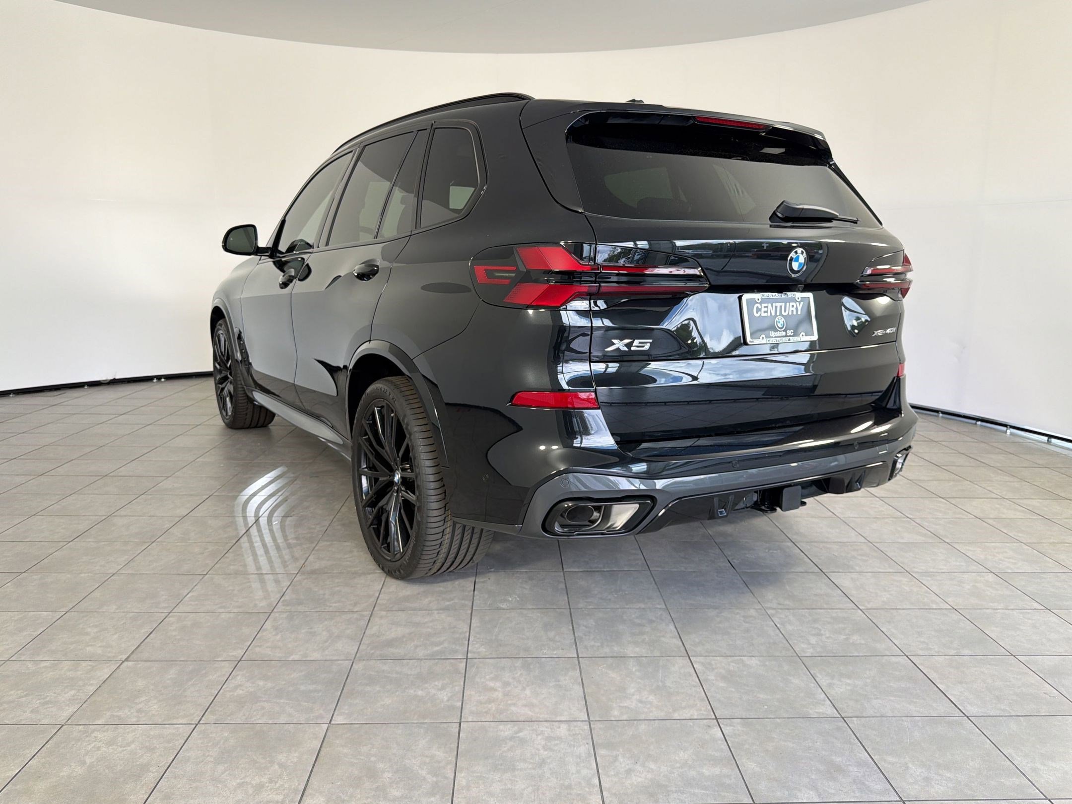 New 2026 BMW X5 xDrive40i AWD/4WD image 3