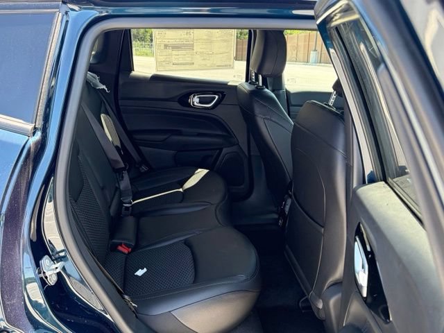 New 2026 Jeep Compass Latitude AWD/4WD image 28