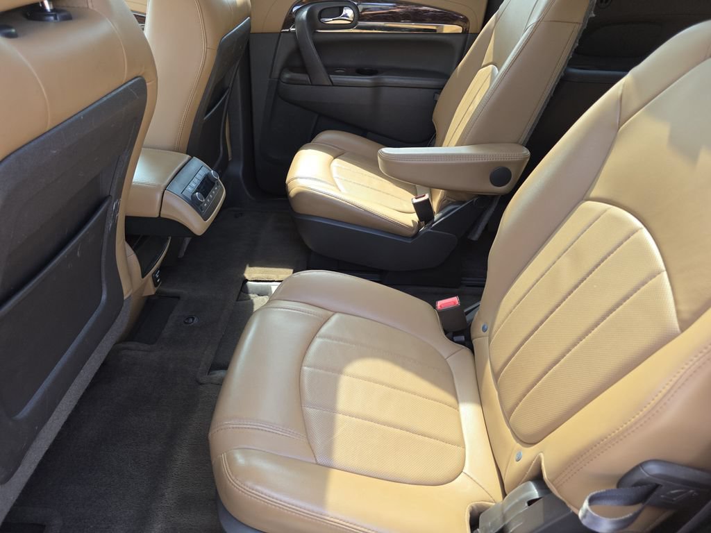 Used 2016 Buick Enclave Premium w/ Experience Buick Package FWD image 18