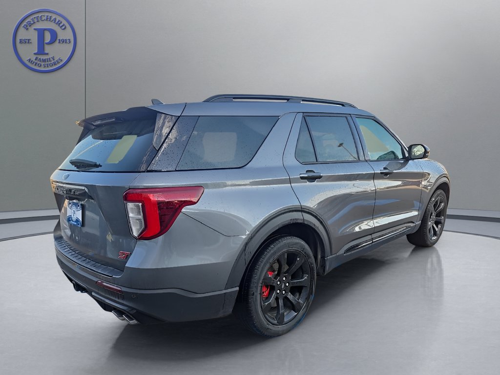 Certified 2023 Ford Explorer ST w/ Equipment Group 401A AWD/4WD image 3