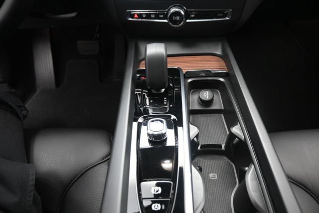 Certified 2023 Volvo S60 B5 Plus FWD image 12