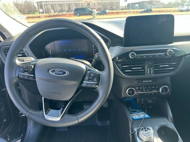 Used 2024 Ford Escape Active w/ Cold Weather Package image 11