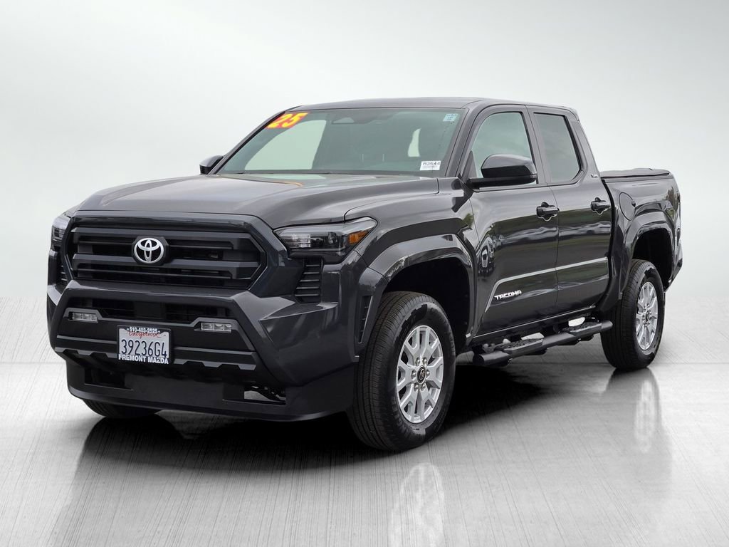 Used 2025 Toyota Tacoma SR5 image 8