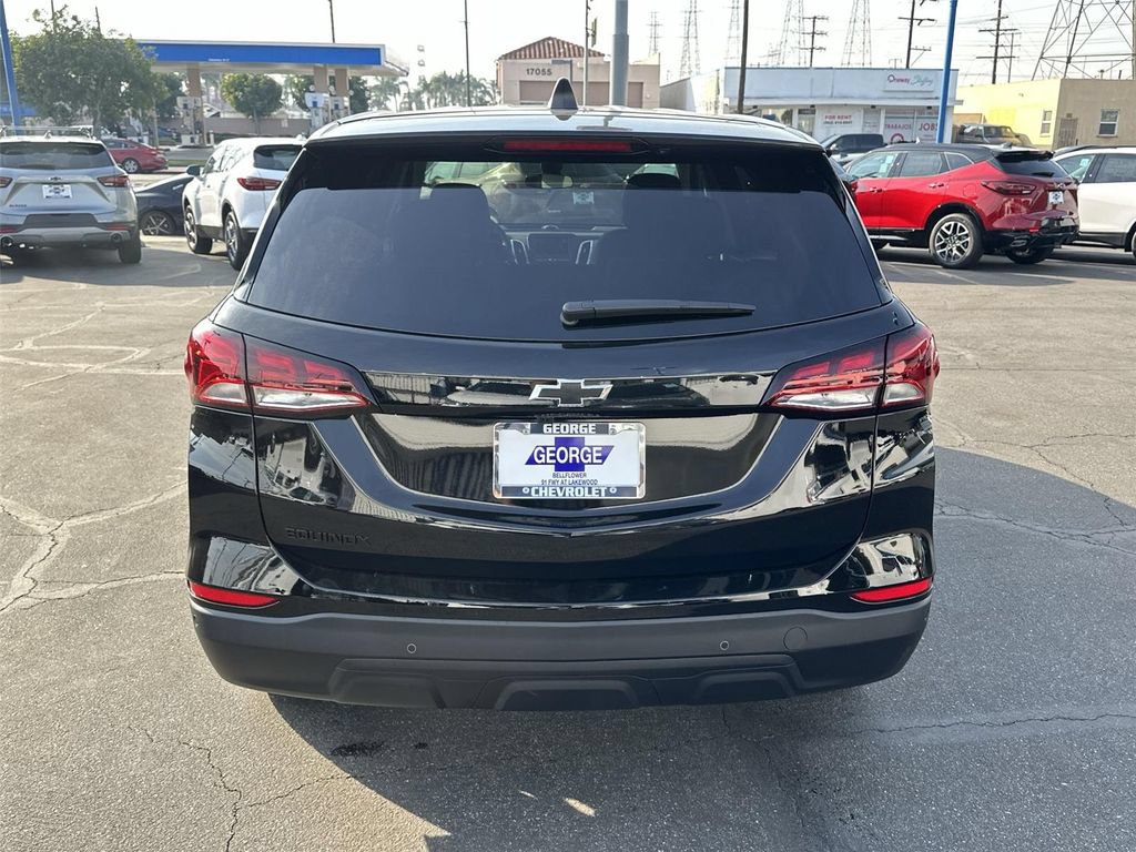 Certified 2024 Chevrolet Equinox LS w/ LS Convenience Package FWD image 29