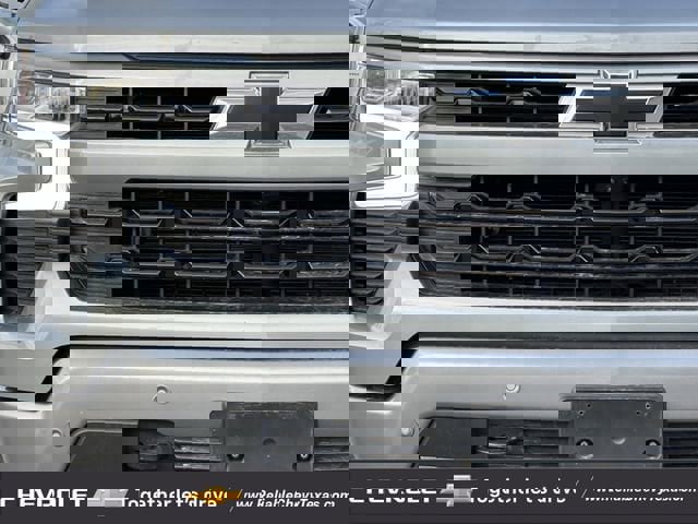 Used 2024 Chevrolet Silverado 1500 RST image 7