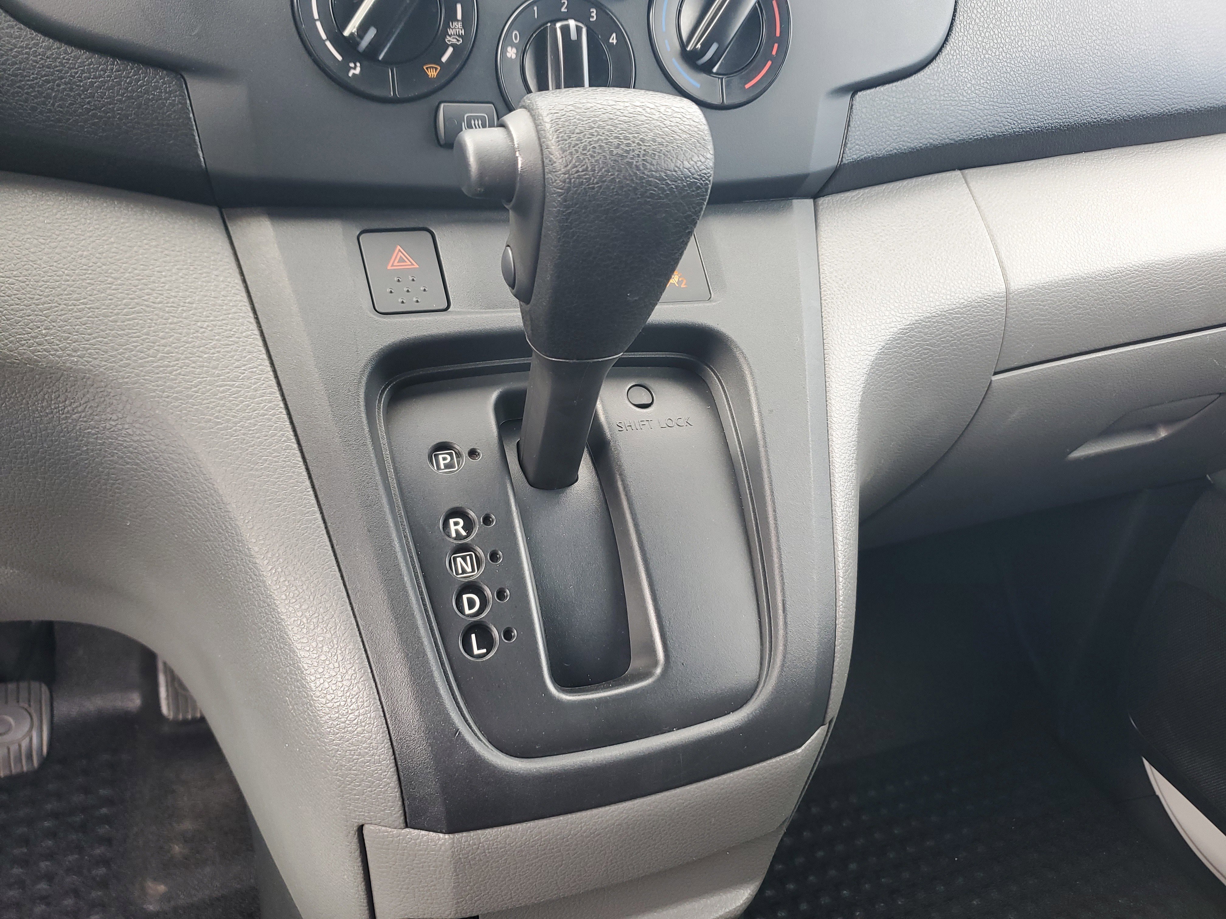 Used 2021 Nissan NV200 SV image 22