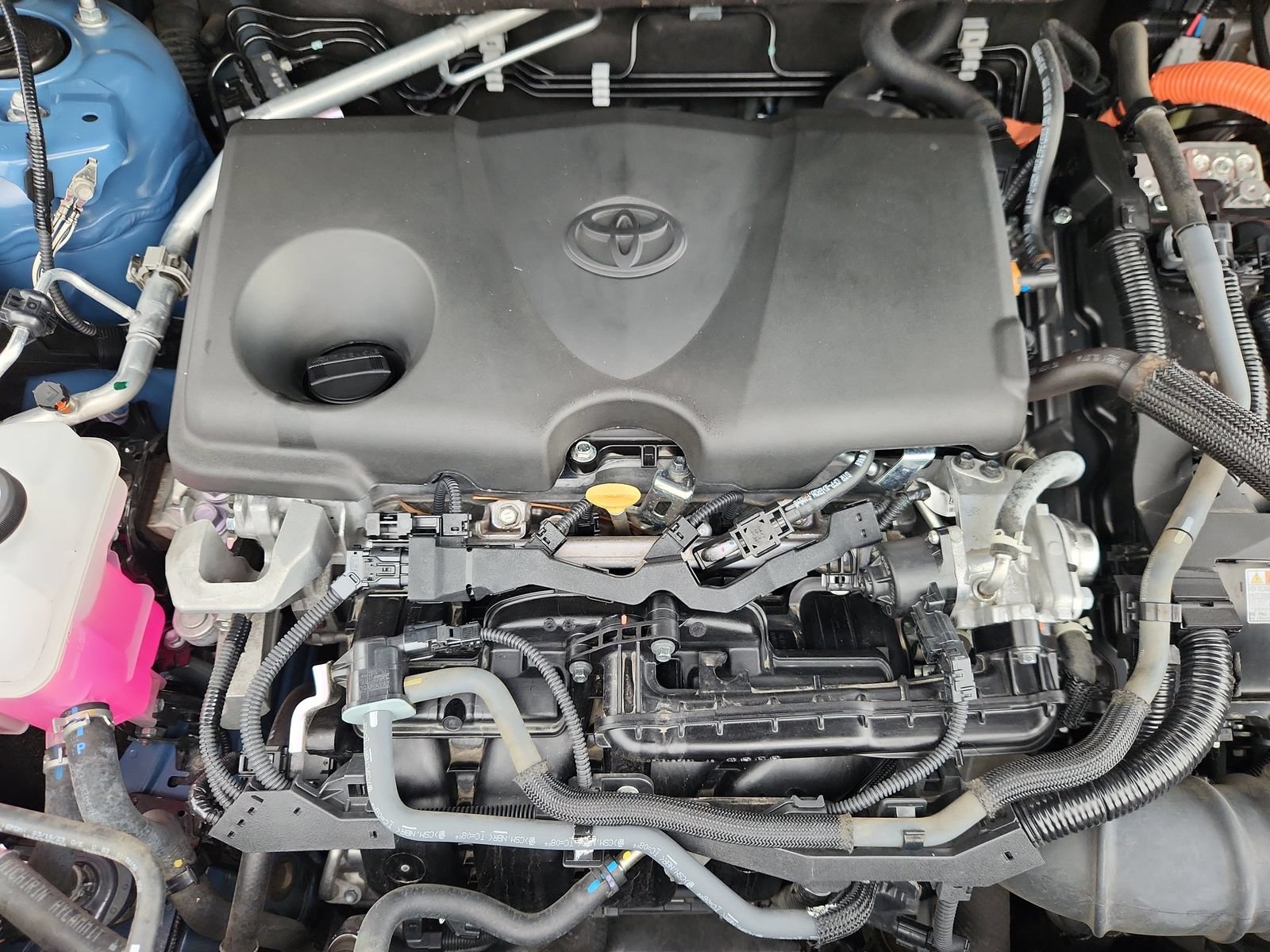 Used 2023 Toyota RAV4 XSE w/ XSE Grade Weather Package AWD/4WD image 17