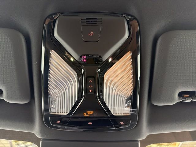 Used 2025 BMW X5 xDrive40i image 28