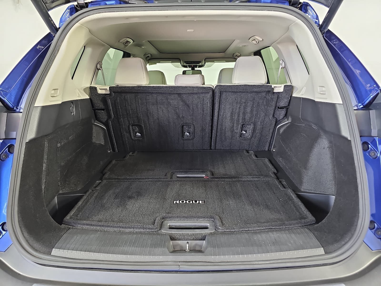 Used 2023 Nissan Rogue SL w/ SL Premium Package AWD/4WD image 12