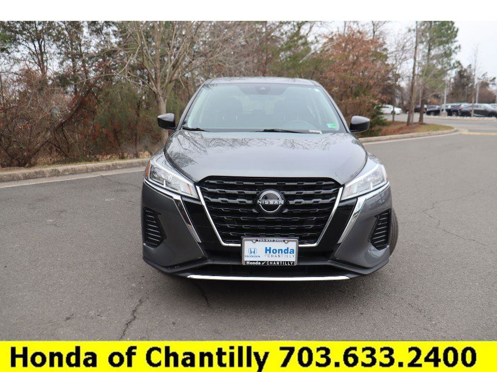 Used 2024 Nissan Kicks S video 2