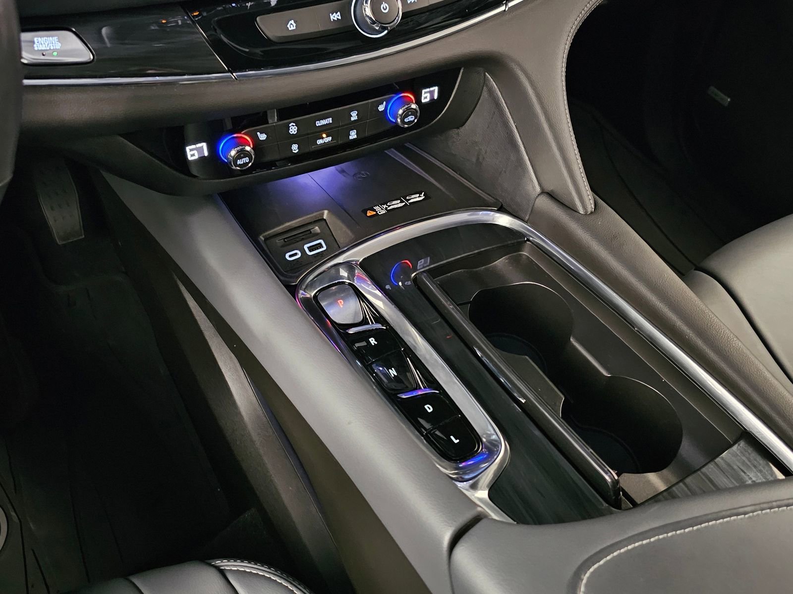 Used 2024 Buick Enclave Essence w/ Experience Buick Package image 31