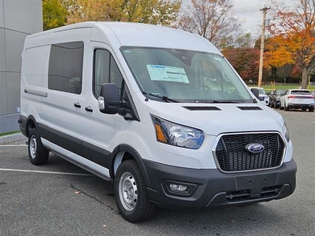 New 2024 Ford Transit 250 148 Medium Roof w/ Load Area Protection Package RWD image 8