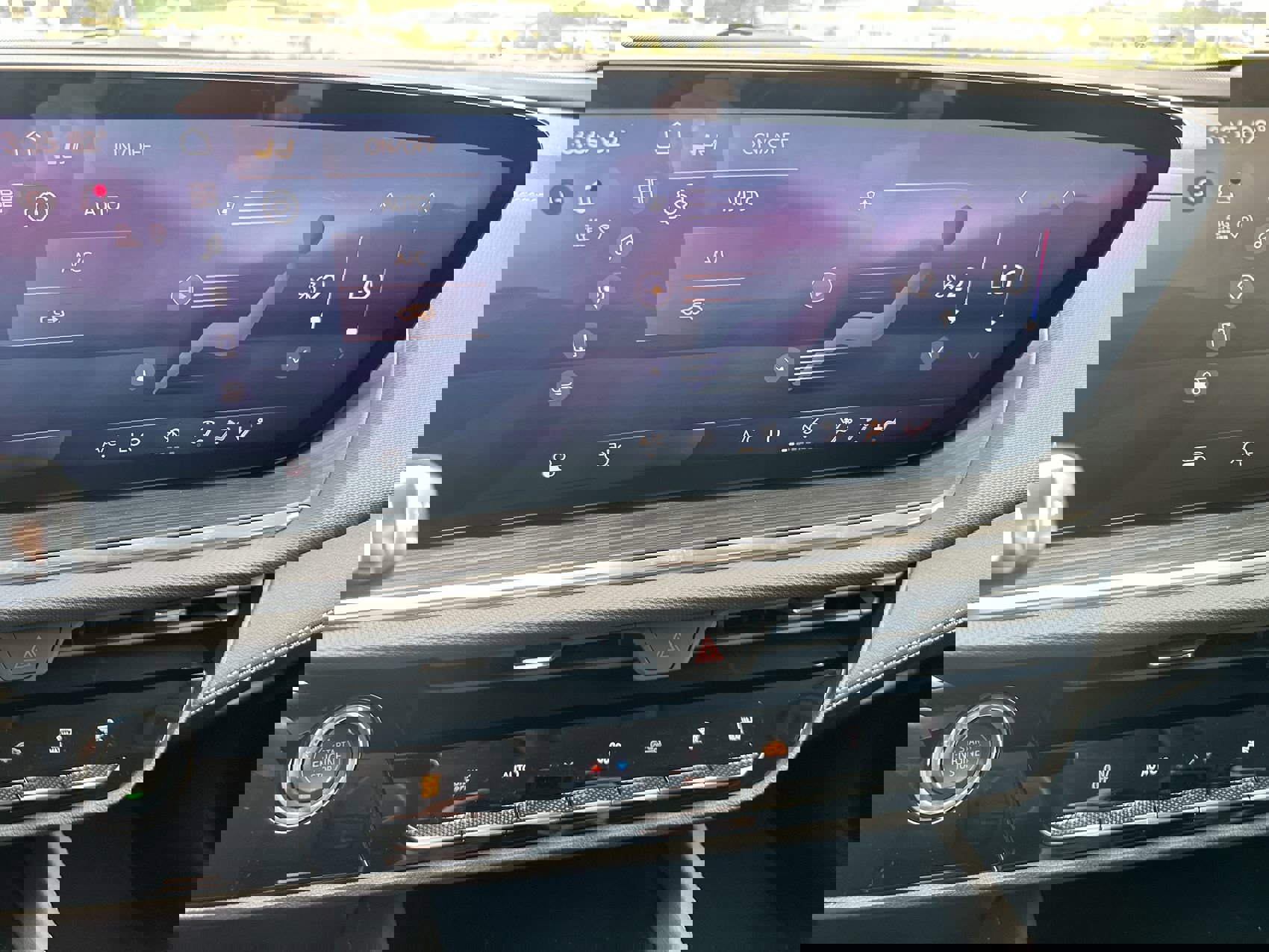 New 2025 Buick Envision Preferred image 10