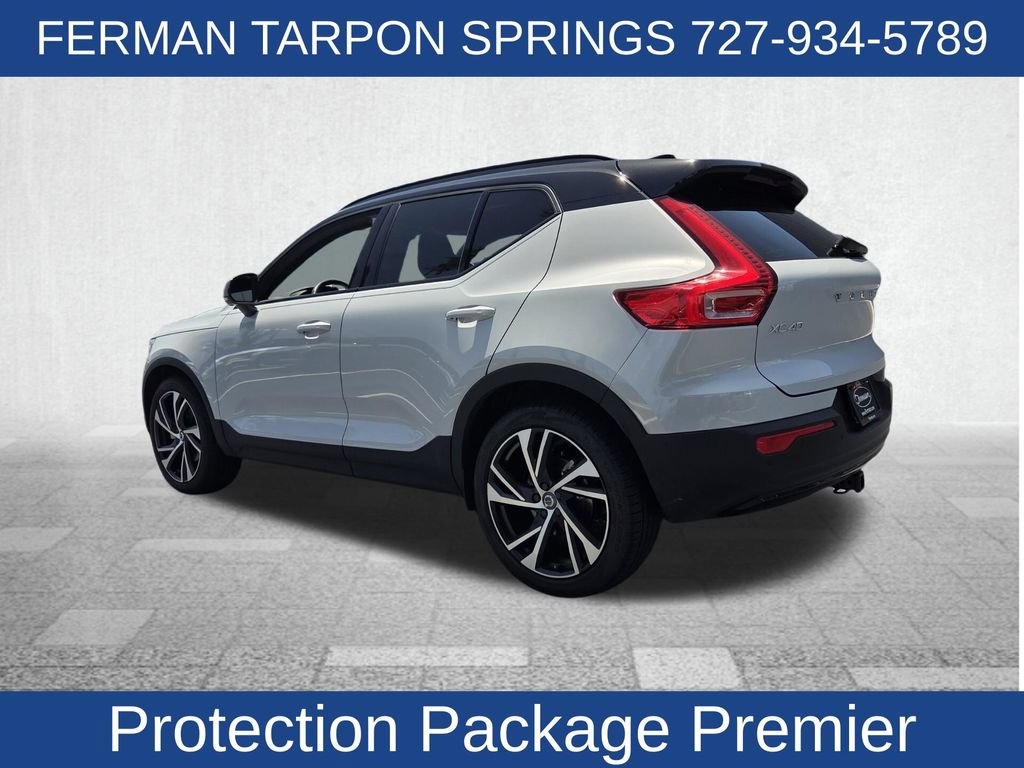 Used 2021 Volvo XC40 T5 R-Design w/ Advanced Package AWD/4WD image 7