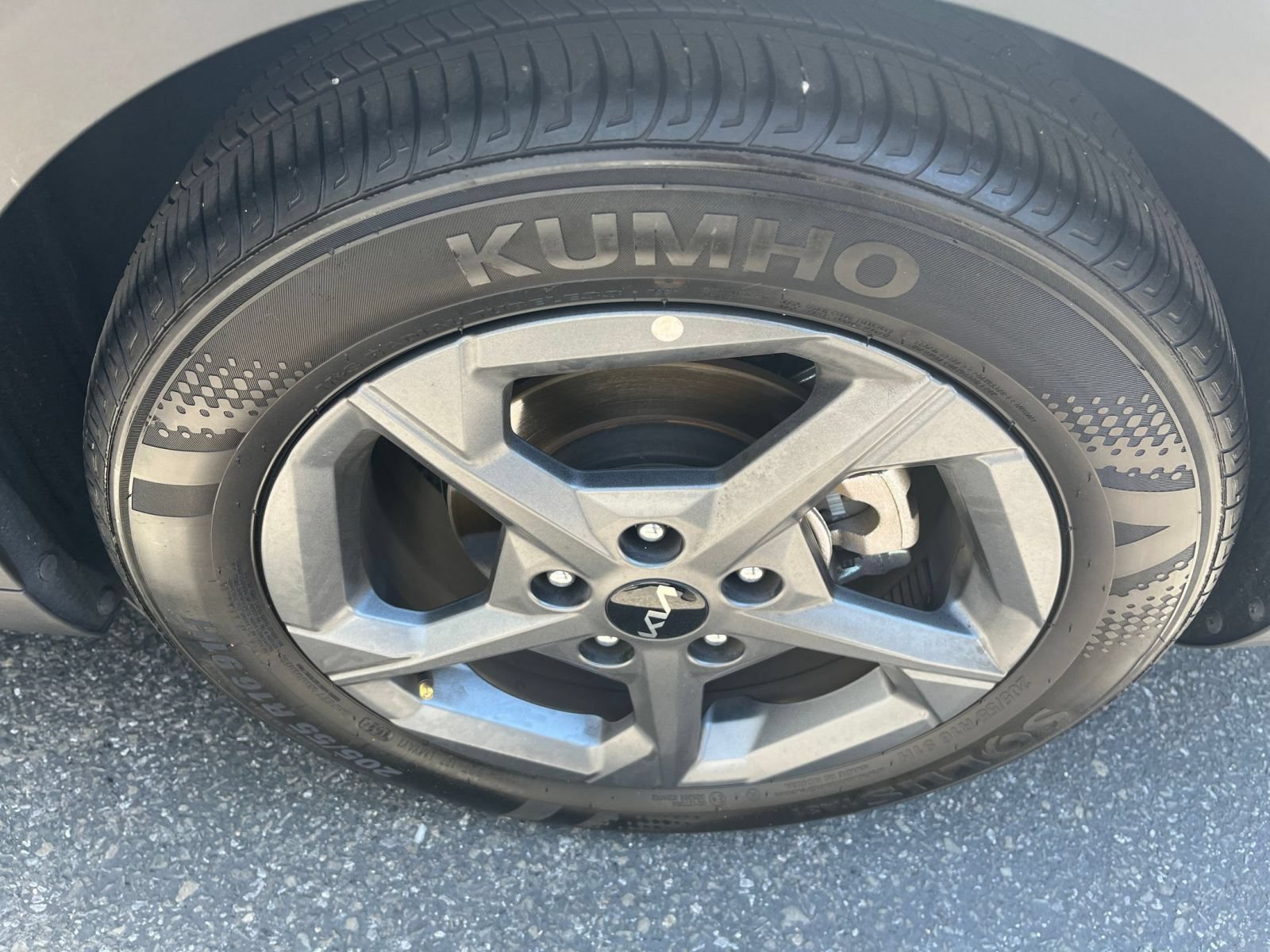 Used 2025 Kia K4 FWD image 29