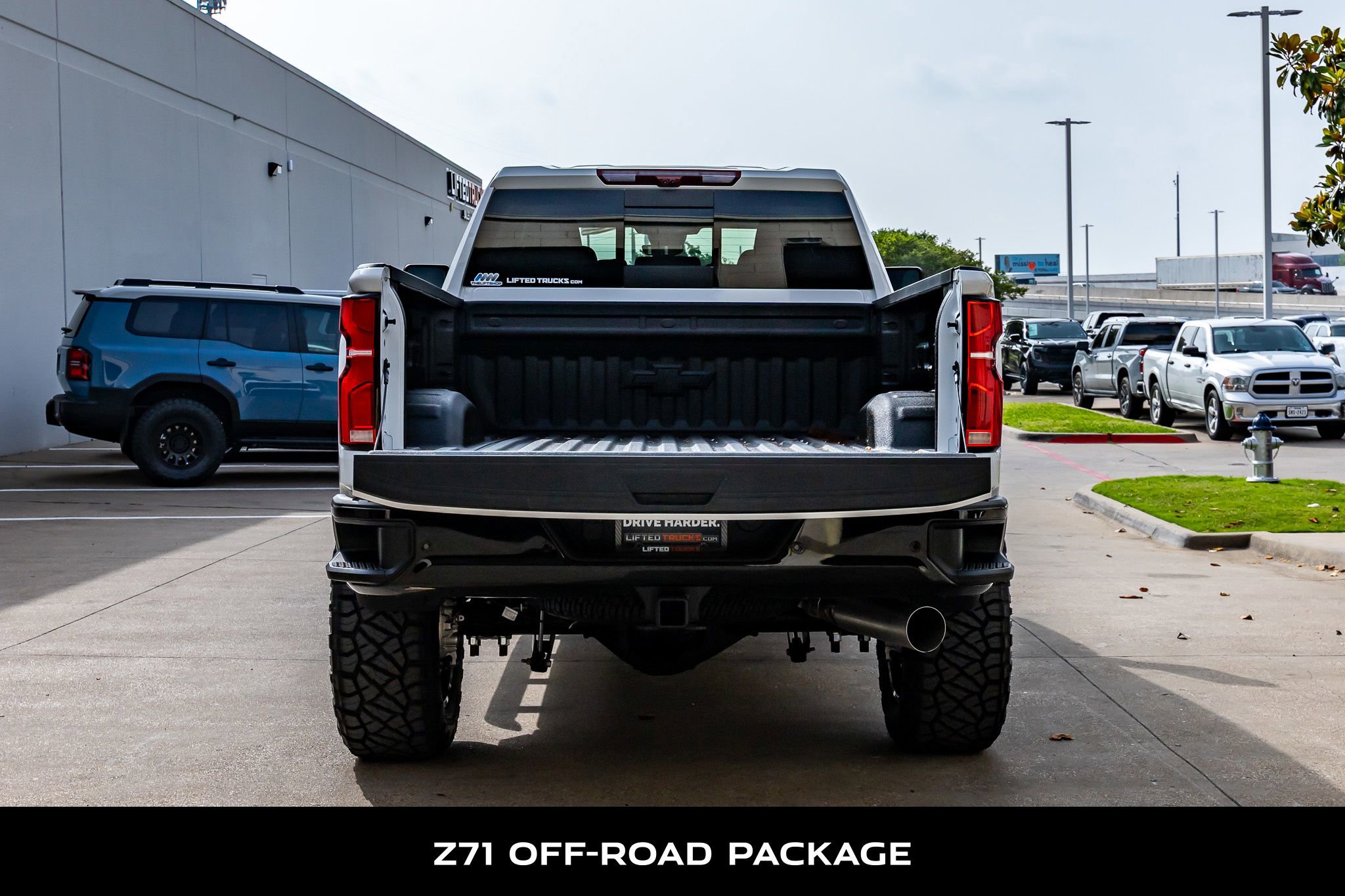 Used 2026 Chevrolet Silverado 2500 LTZ w/ Trail Boss Package AWD/4WD image 9