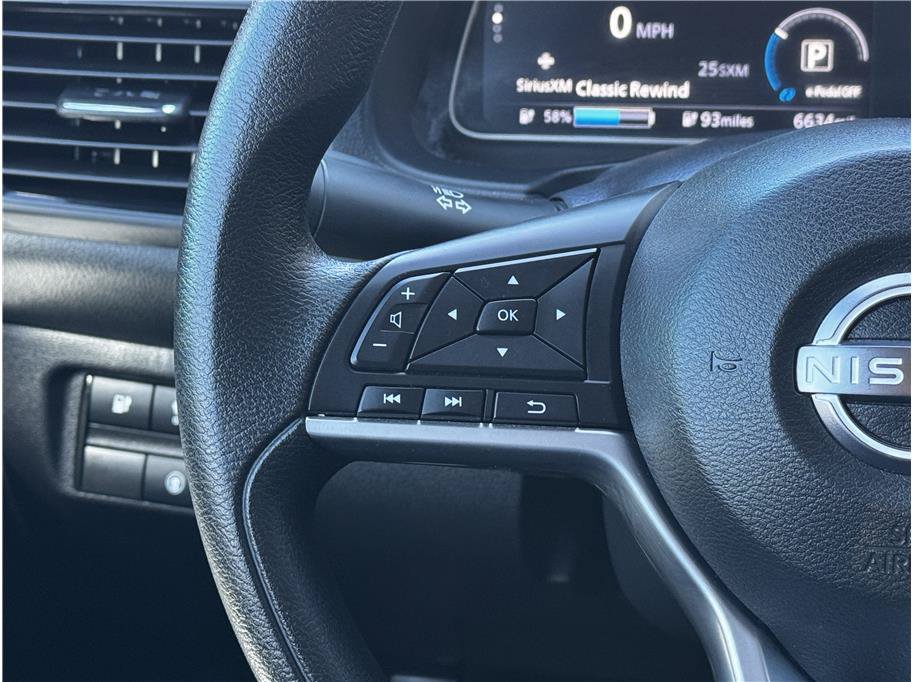 Used 2025 Nissan Leaf S FWD image 19