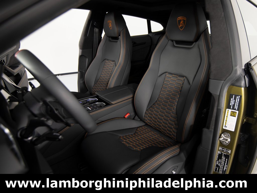 Used 2024 Lamborghini Urus S image 10