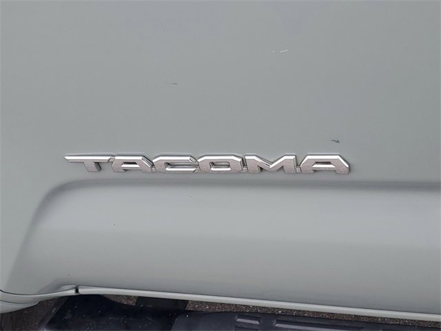 Used 2023 Toyota Tacoma TRD Sport image 28