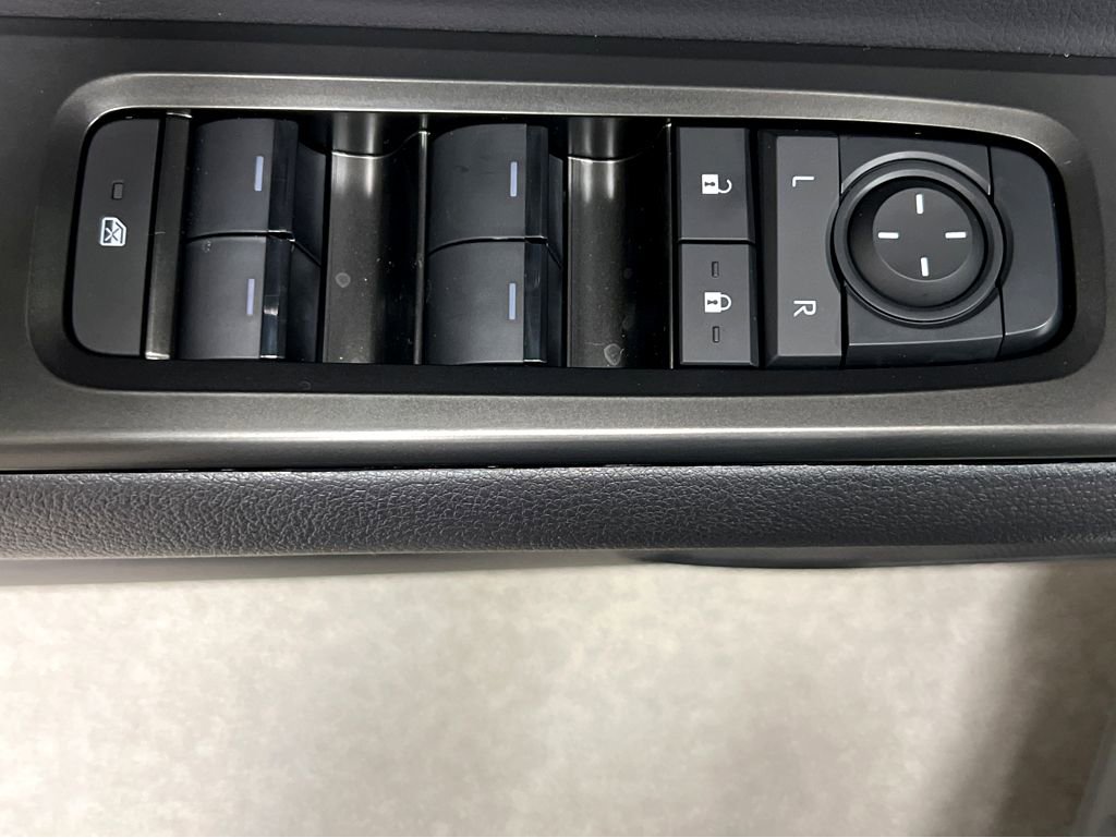 New 2026 Lexus UX 300h AWD image 40