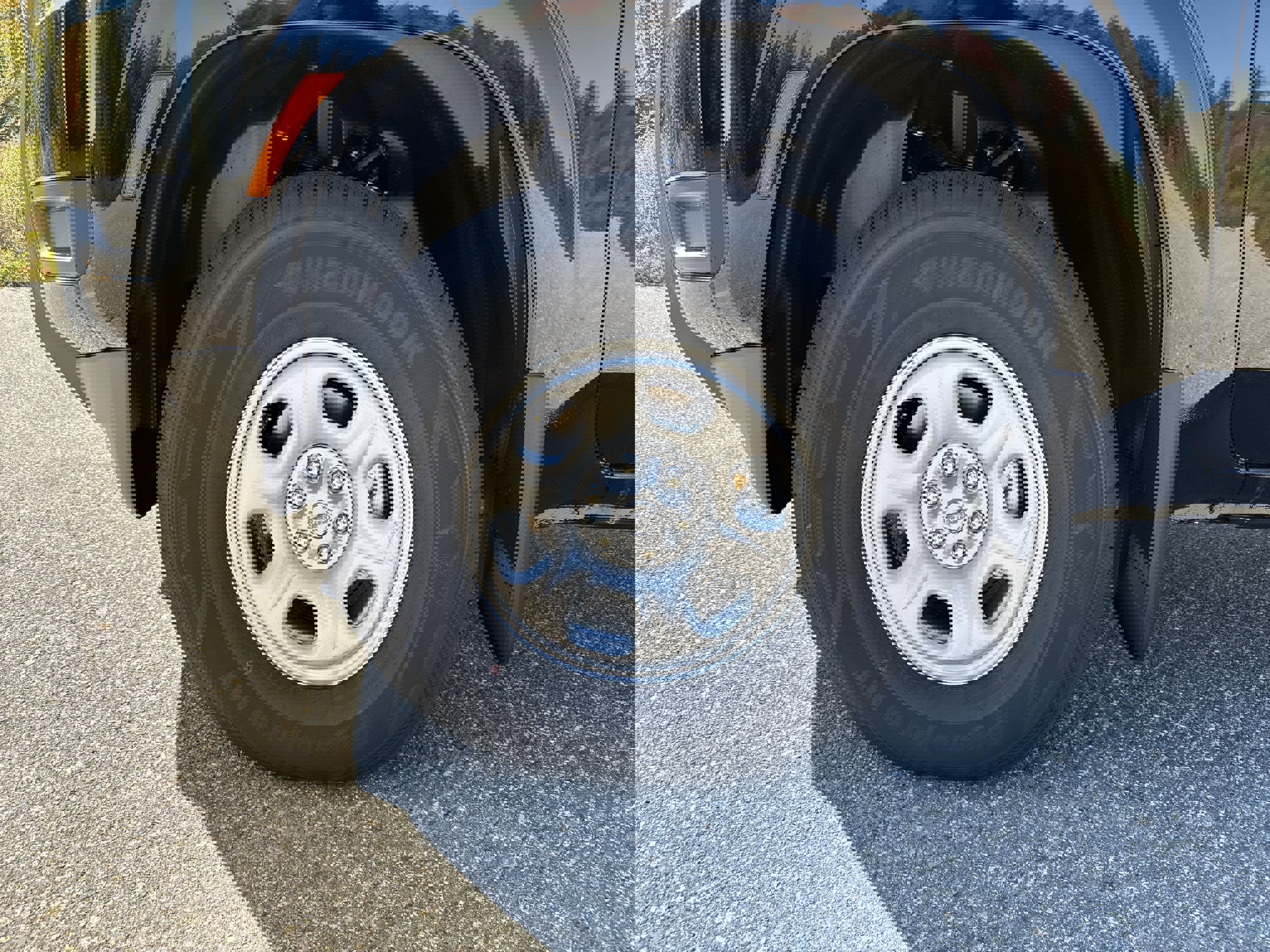 New 2026 Nissan Frontier S image 11